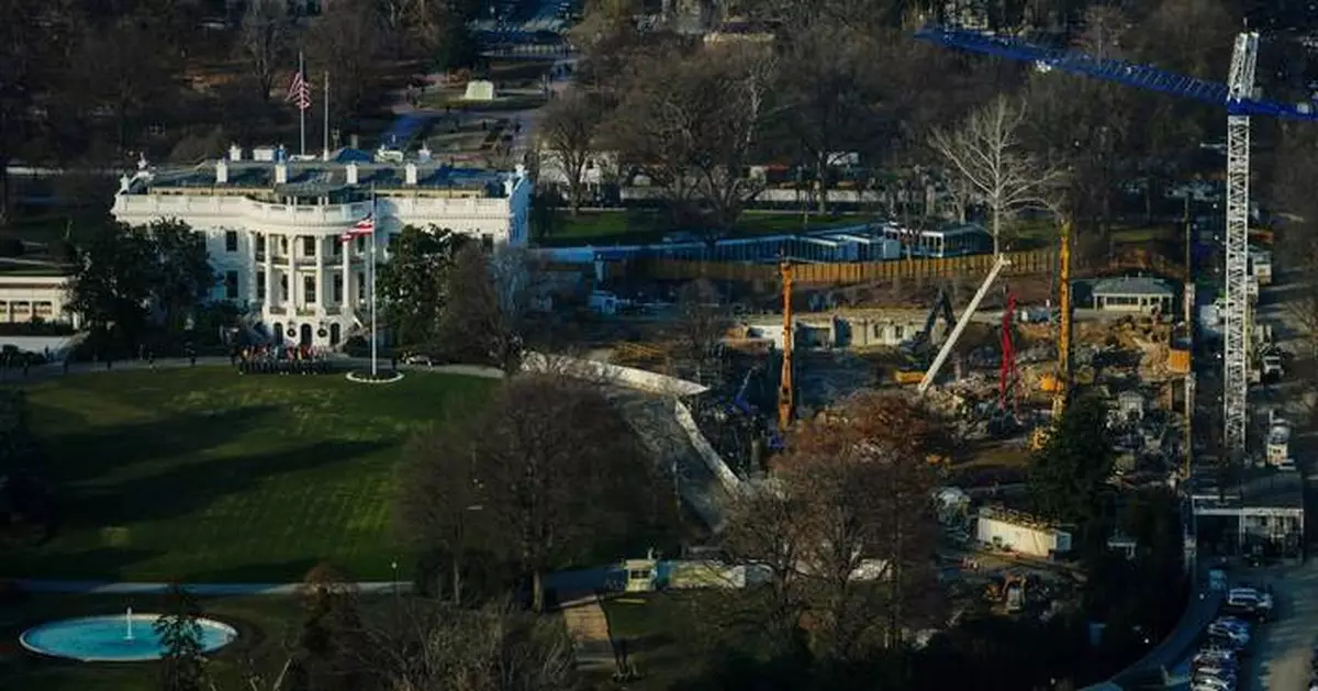 Head of group suing over White House ballroom says she trusts Trump-picked chairman to do his job