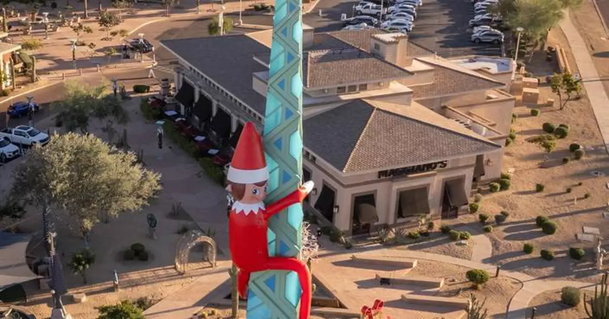 Scottsdale Promenade Welcomes The Elf on the Shelf®