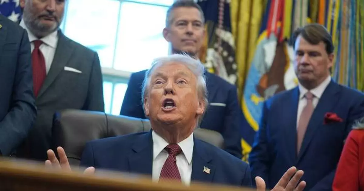 The Latest: Admiral says there was no ‘kill them all’ order in boat attack