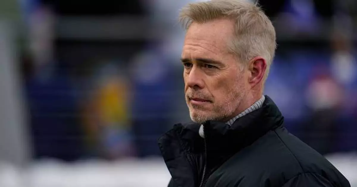 Joe Buck gets Hall of Fame's Frick Award, joins Jack to become first father-son duo to earn honor