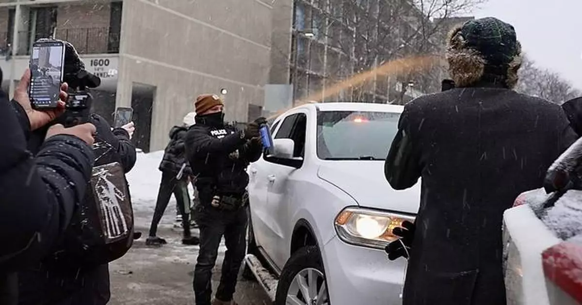 Minneapolis police chief criticizes ICE tactics after clash with protesters