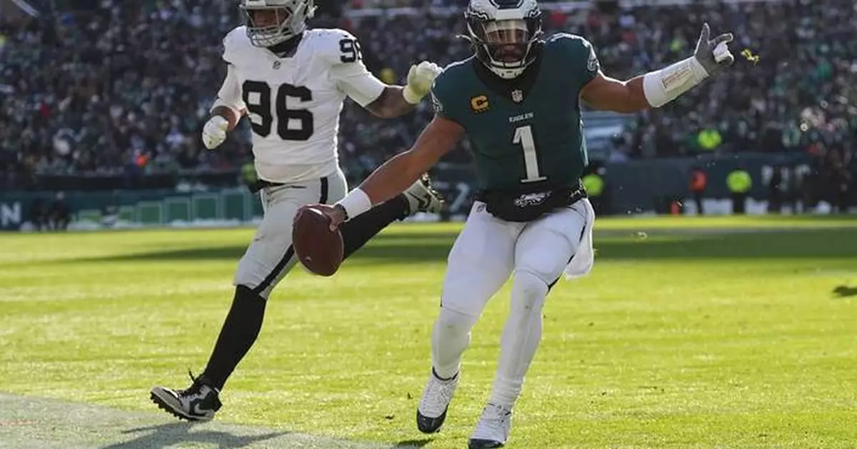 Jalen Hurts and the Eagles can clinch the NFC East title by beating the no-Daniels Commanders