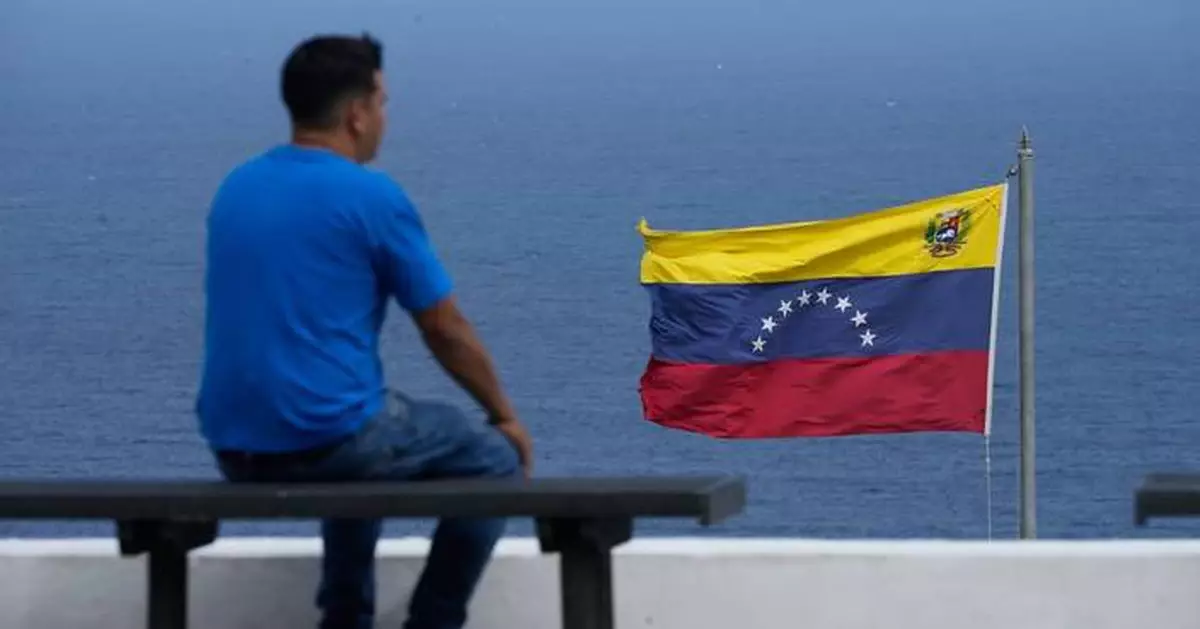The oil blockade threat creates anxiety in Venezuela but people stick to their daily lives