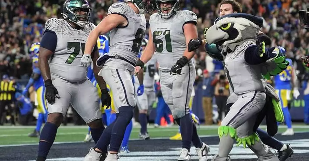 Seahawks overcome 16-point deficit to stun Rams 38-37 in OT in NFC West showdown