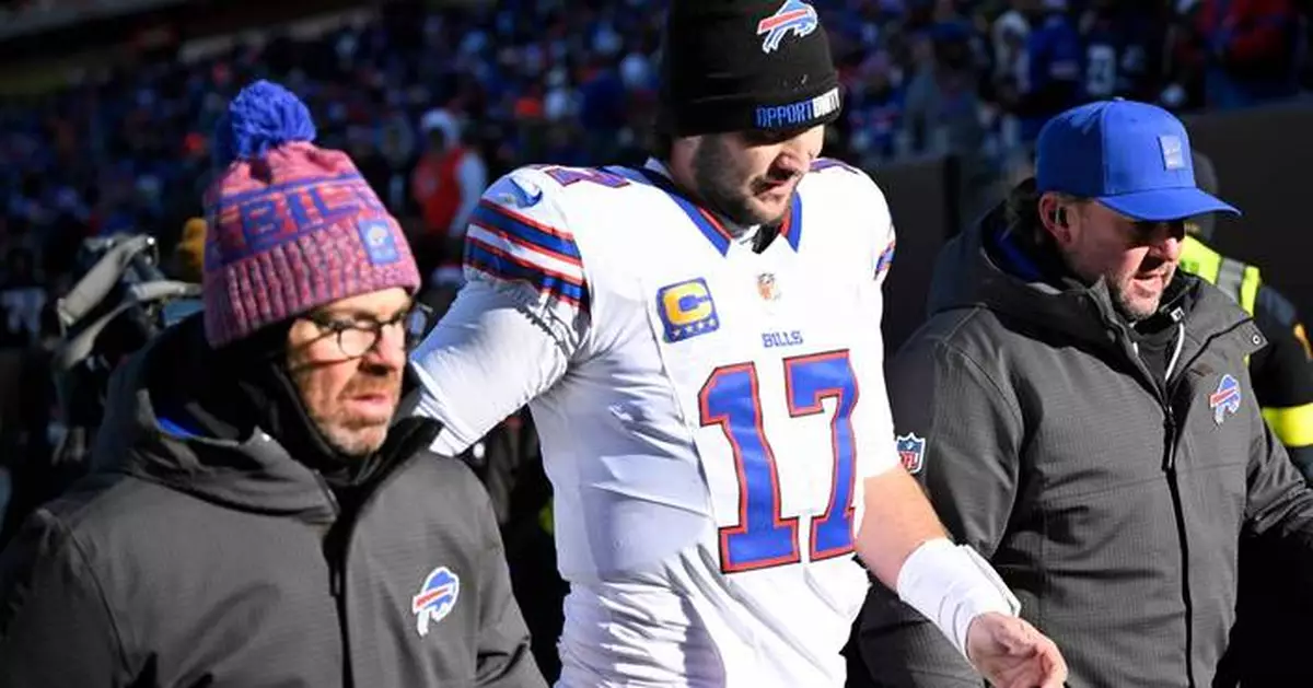 Bills QB Josh Allen feels ready to play despite sore right foot