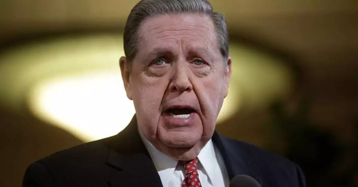 Jeffrey R. Holland, next in line to lead Church of Jesus Christ of Latter-day Saints, dies at 85