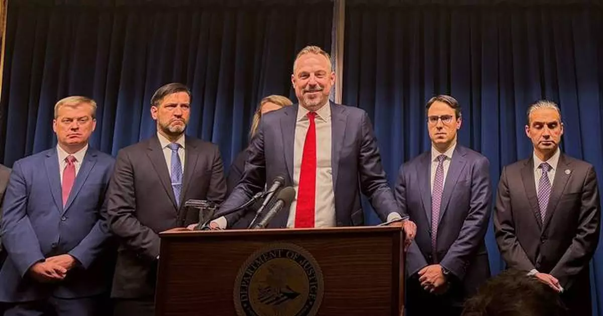 Half of $18B in federal funds for Minnesota-run programs may have been defrauded, official says