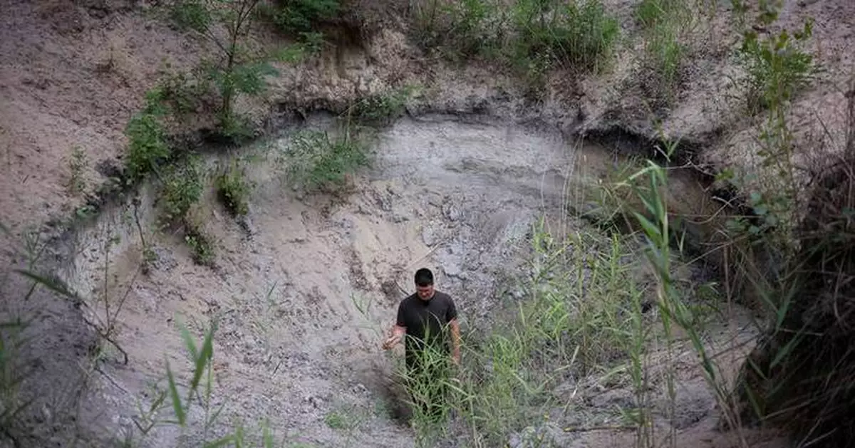 Hungary's 'water guardian' farmers fight back against desertification