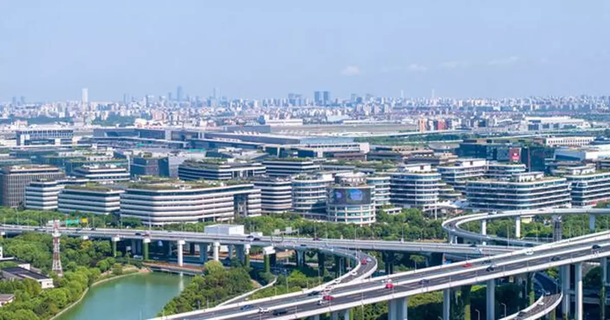 Shanghai strengthens appeal as HQ hub