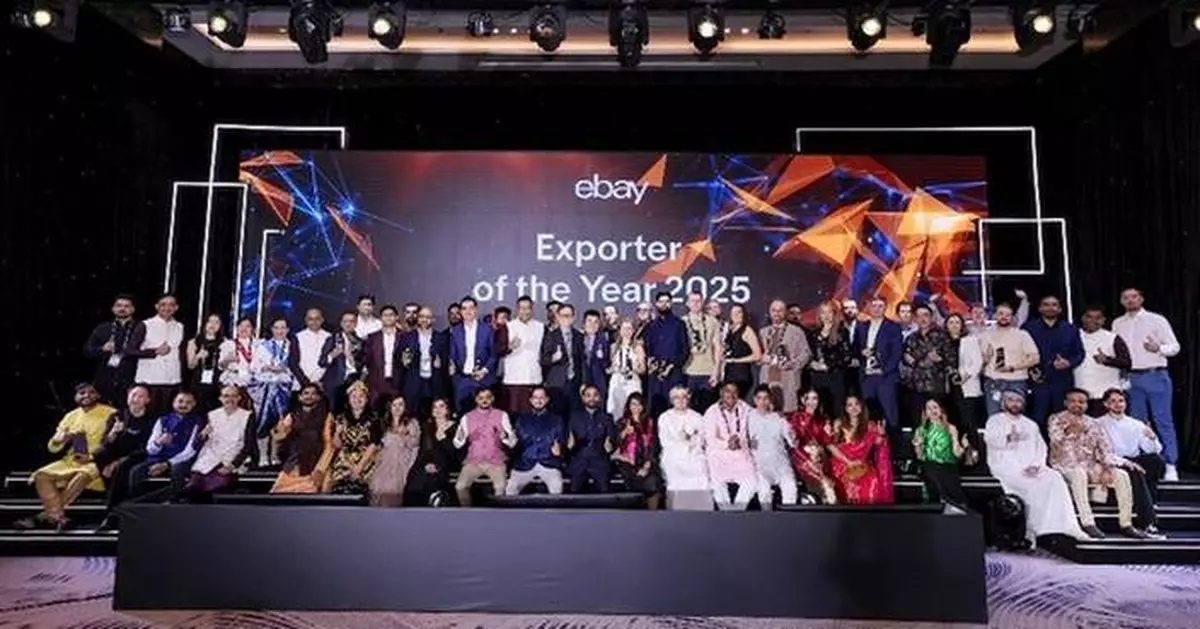 eBay celebrates Global Entrepreneurial Excellence at Exporter of the Year 2025 in Hanoi