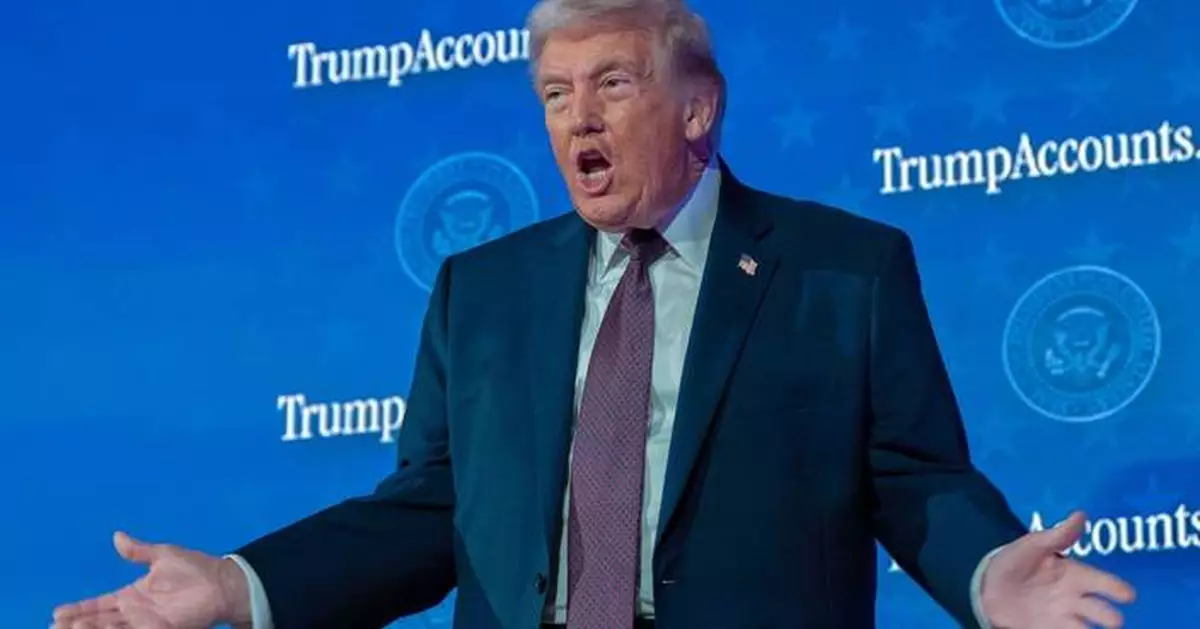 The Latest: Trump hosts Cabinet meeting as Democrats threaten partial shutdown over ICE reform