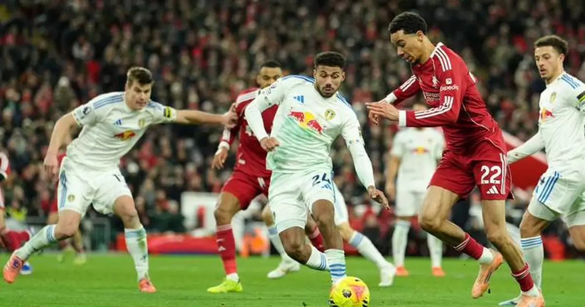 Liverpool underwhelms in 0-0 draw with Leeds in Premier League. Man City visits Sunderland later