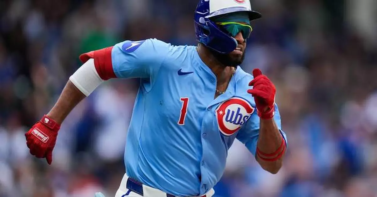 Versatile Willi Castro and Rockies agree to $12.8 million, 2-year deal, AP source says