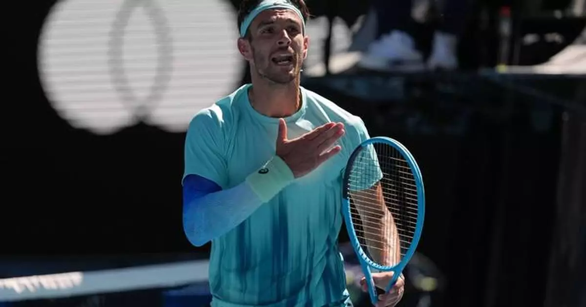 Lorenzo Musetti's journey to the Australian Open quarterfinals amid personal challenges