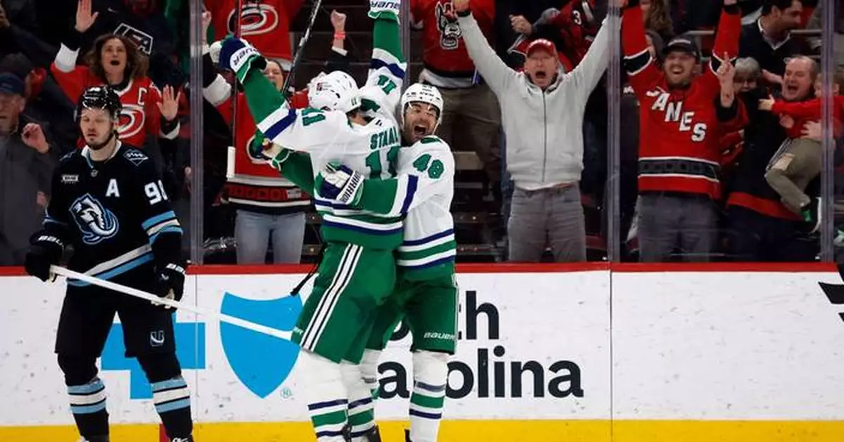 Hurricanes become 3rd NHL team to rally from 2 goals down in final 2 minutes to win in regulation