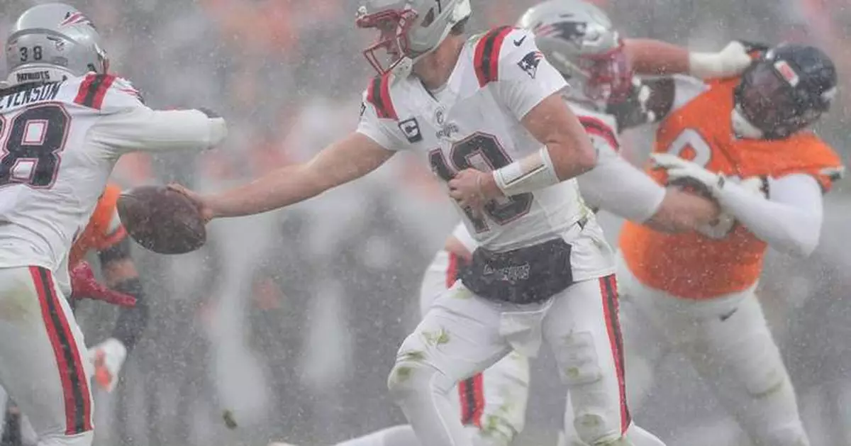 Patriots punch ticket to 12th Super Bowl with gritty 10-7 win over Broncos in snowy Denver