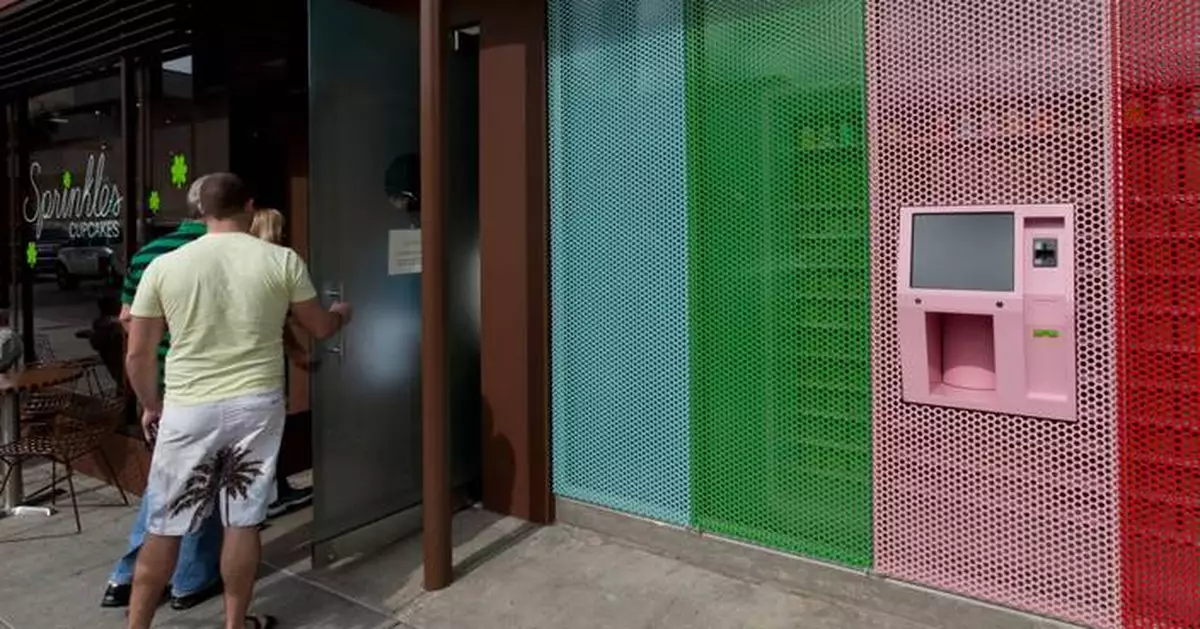 Fans mourn closure of cupcake vending machine company Sprinkles Cupcakes