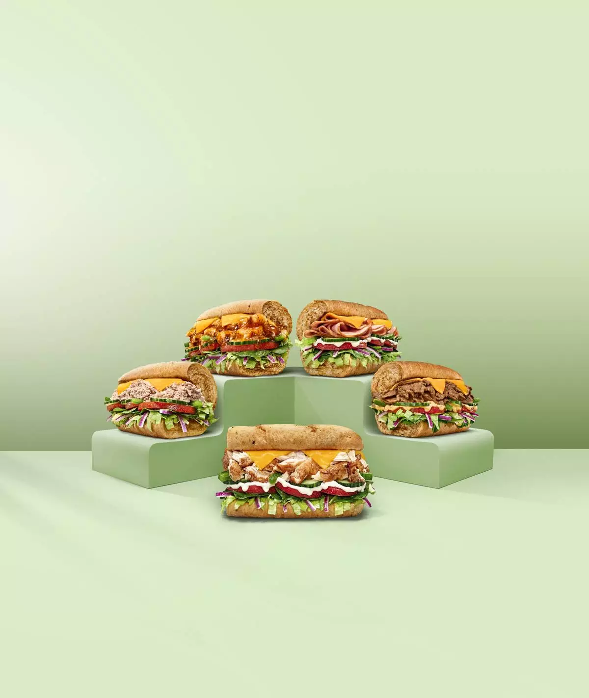 Subway® Canada's Fresh Fit menu features five protein-packed subs under 500 calories.