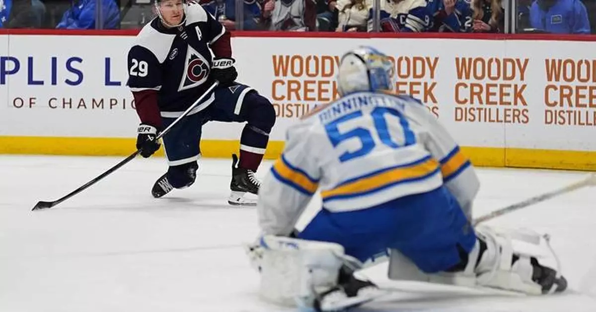 MacKinnon scores 400th goal and Nichushkin nets hat trick as Avalanche rout Blues 6-1