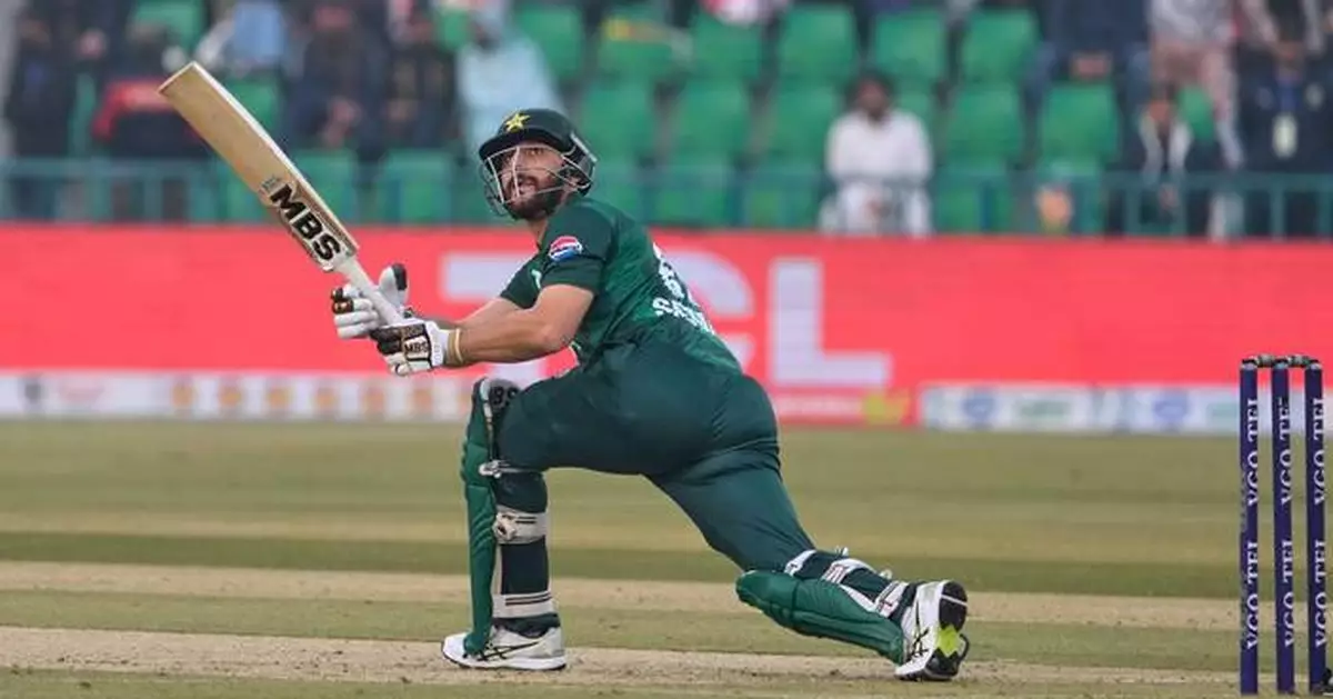 Pakistan routs Australia by 90 runs to clinch T20 series