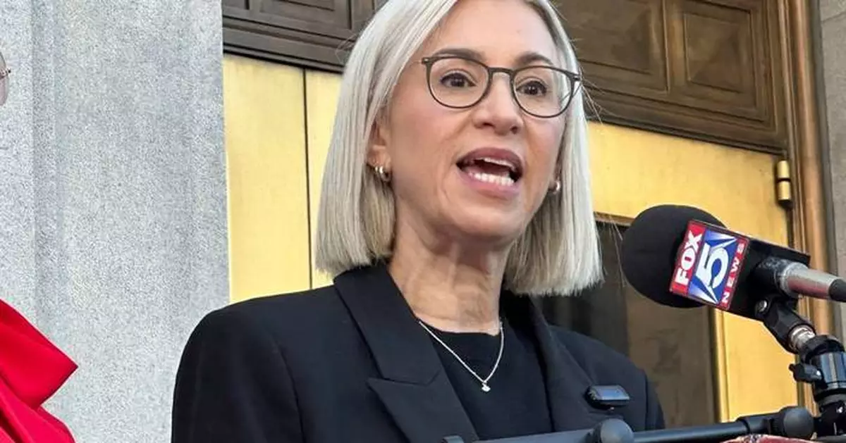 Democratic Fulton County commissioner announces bid to become Georgia secretary of state