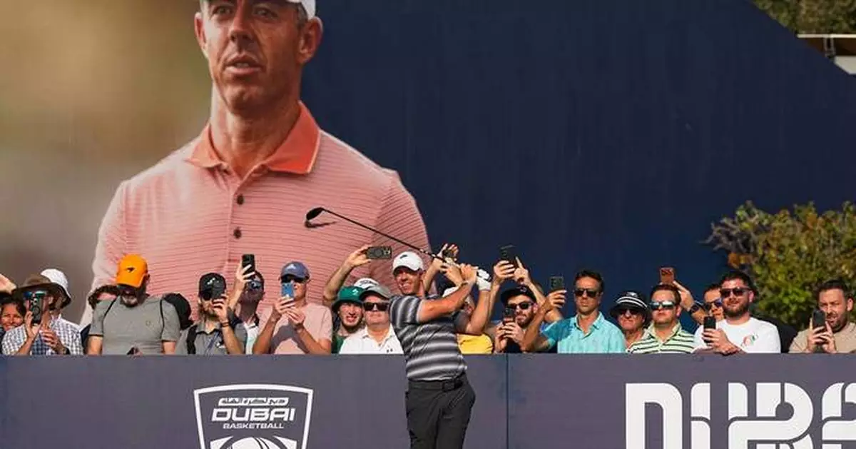 McIlroy leads by one stroke after first round at Dubai Invitational