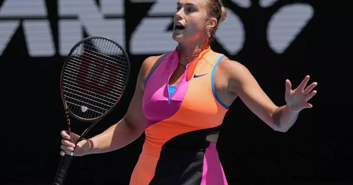 Aryna Sabalenka and Coco Gauff both reach the third round at the Australian Open