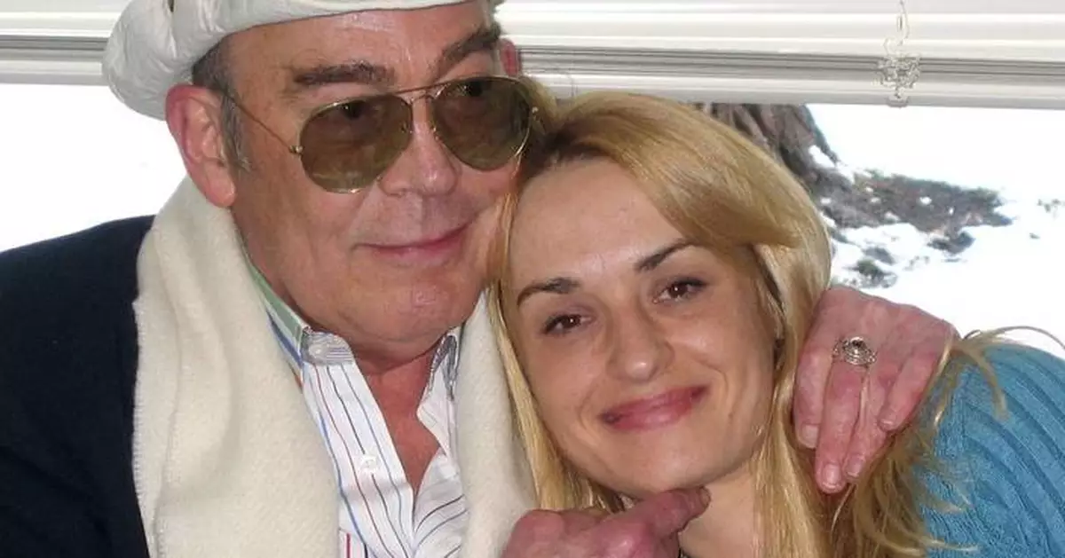 Review confirms journalist Hunter S. Thompson's 2005 death was a suicide