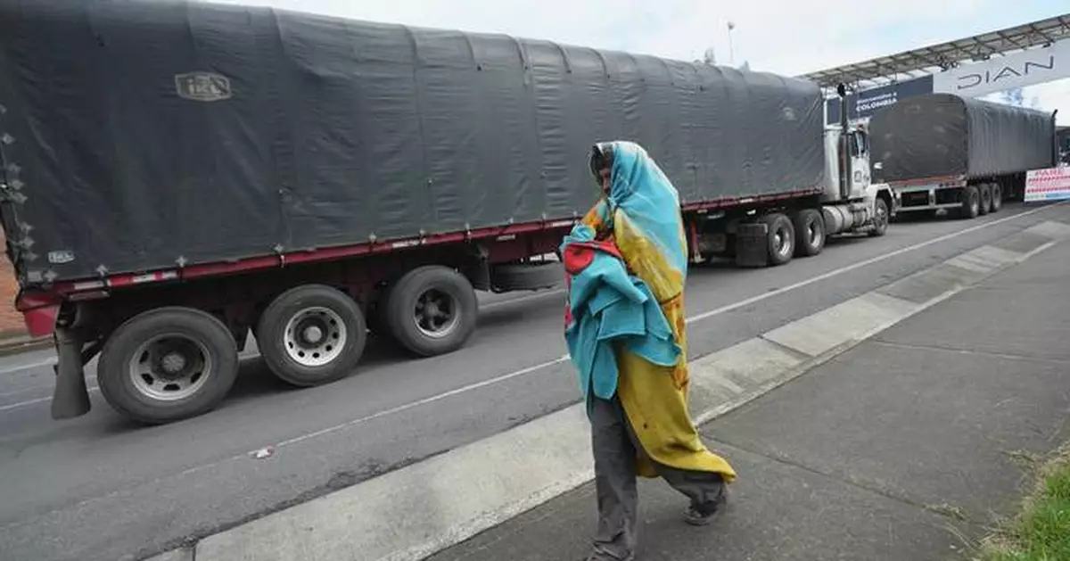 Colombia blasts Ecuador's pipeline fee hike as trade war between neighbors escalates