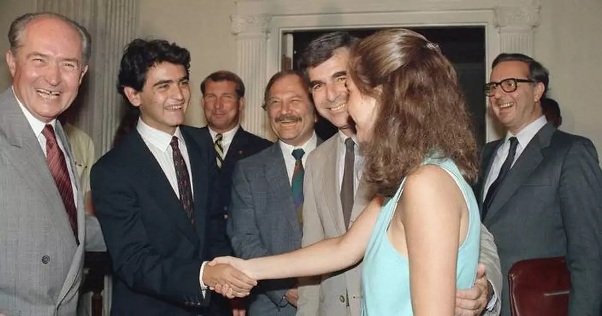 Former Cyprus President George Vassiliou, who put the country on the path to EU membership, has died