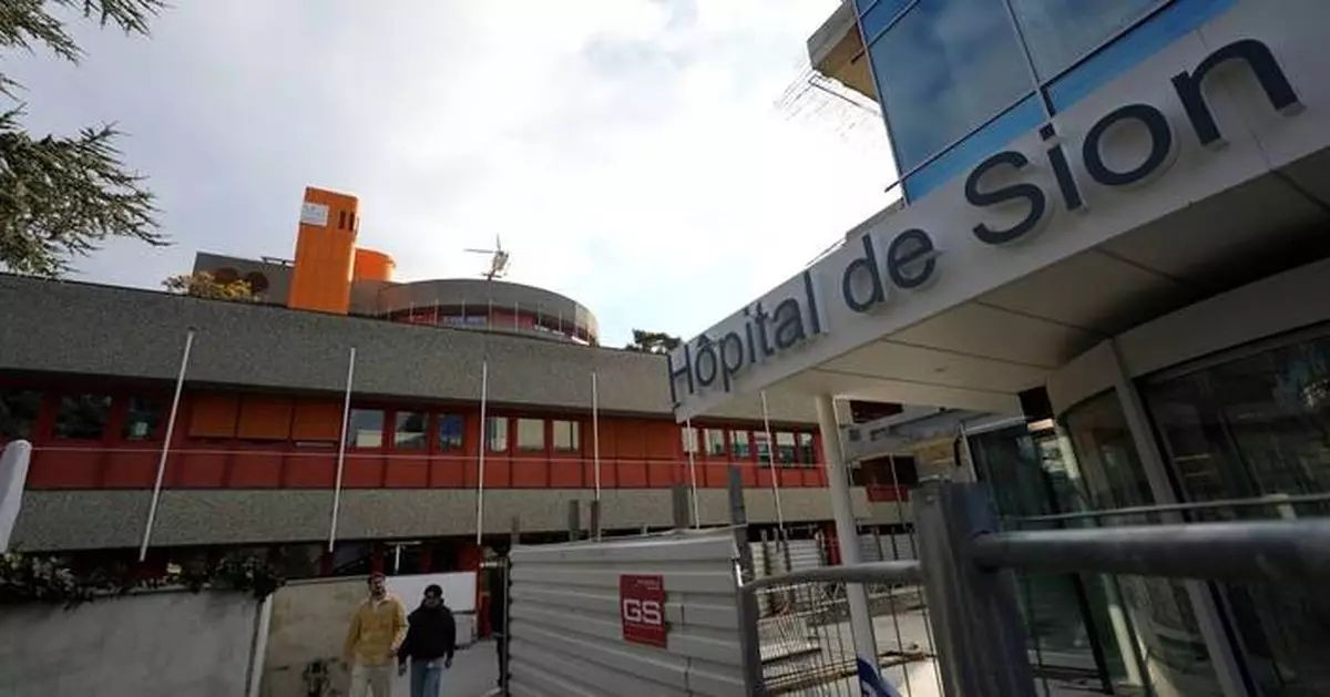 Director of Swiss hospital describes the rush to treat the injured from Alpine resort bar fire