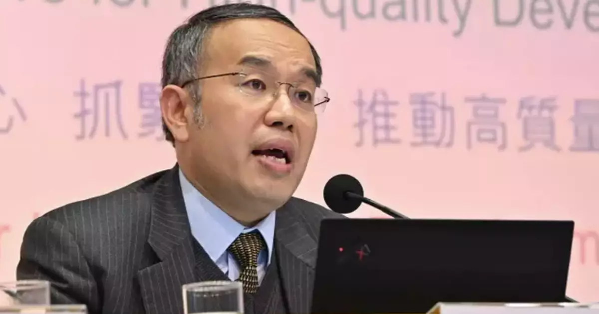 Mr Christopher Hui Celebrates the HKFI Cocktail Party 2026