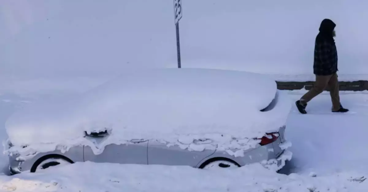 More than half the US threatened with ice, snow and cold in massive winter storm