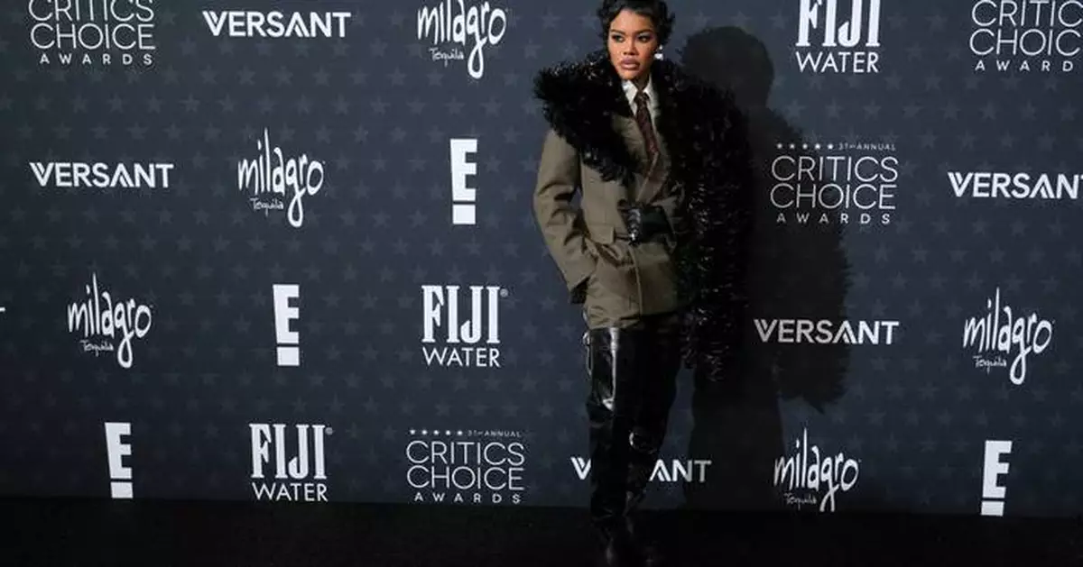 Photos from the Critics Choice Awards