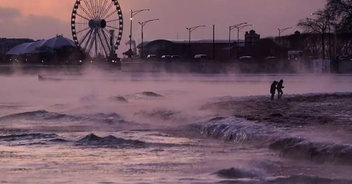 Thousands of flights canceled as major winter storm moves across the US