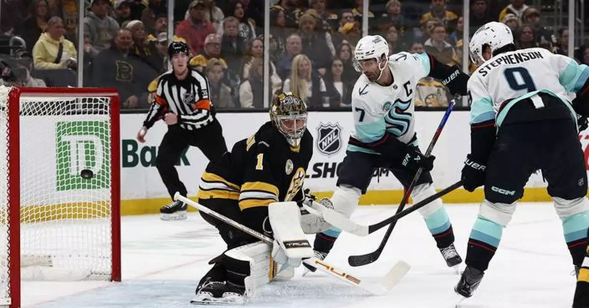 After retiring Zdeno Chara's No. 33, Bruins get off to quick start and beat Kraken 4-2