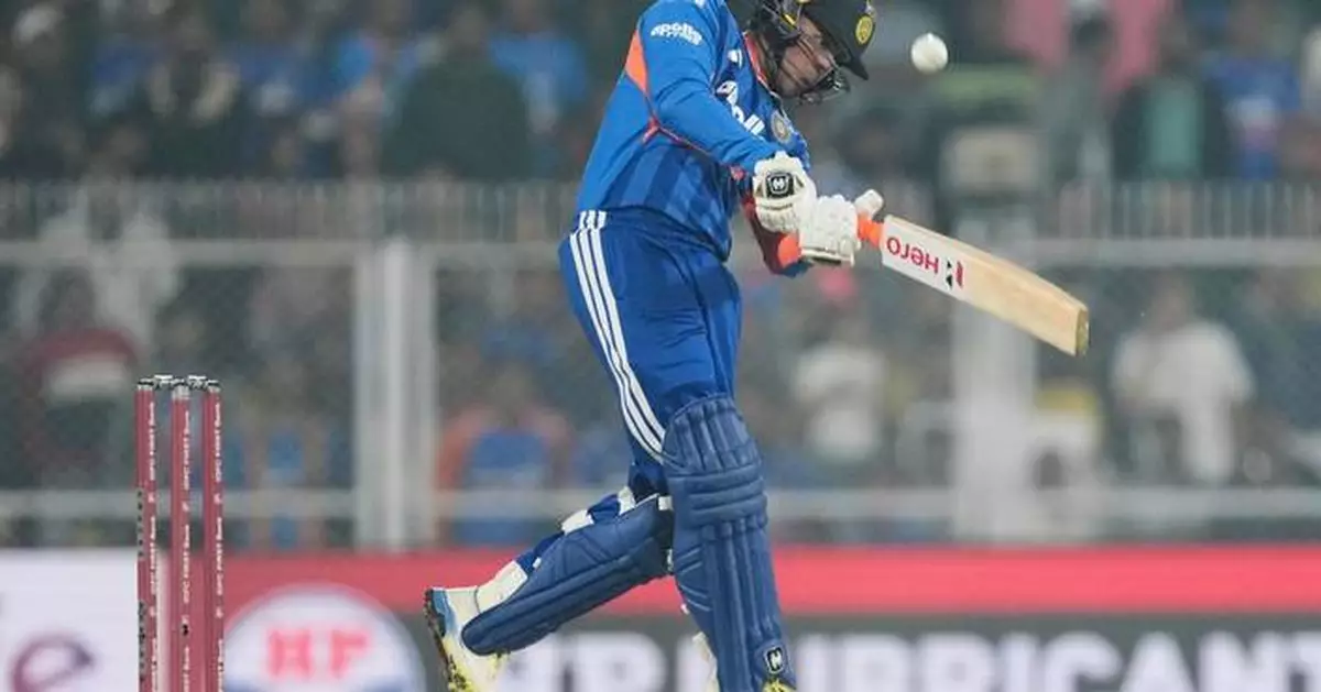 Sharma hits 14-ball 50 as India beats NZ with 10 overs to spare and wins T20 series