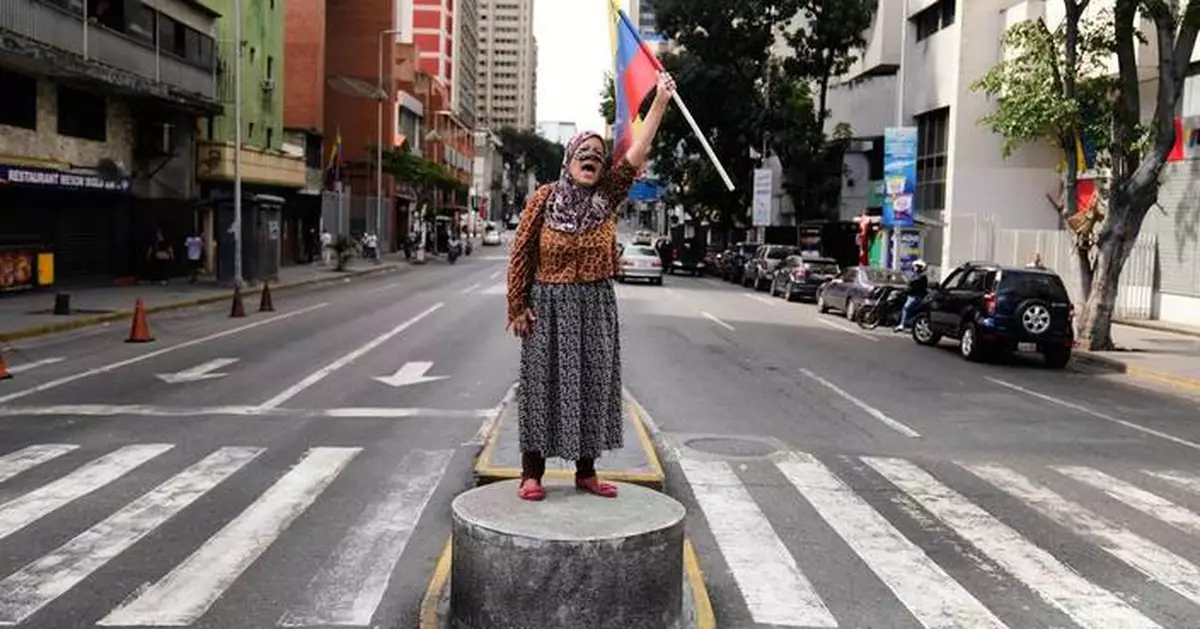 Venezuelans wonder who's in charge as Trump claims contact with Maduro's deputy