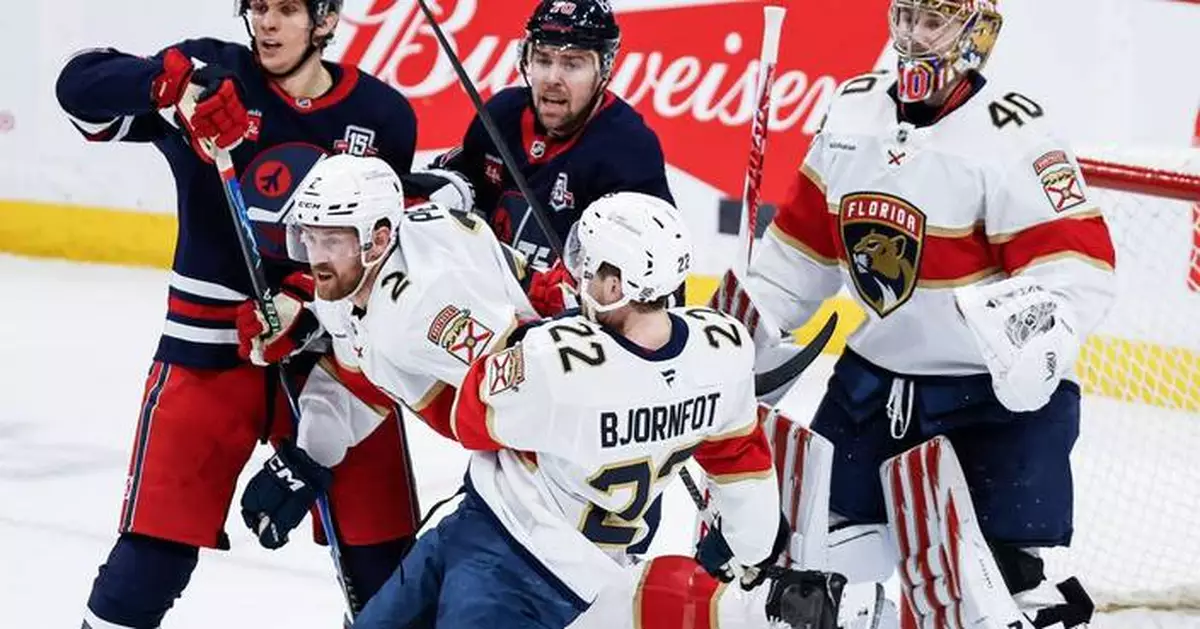 Panthers outlast Jets 2-1 in shootout for 4th win in 6 games