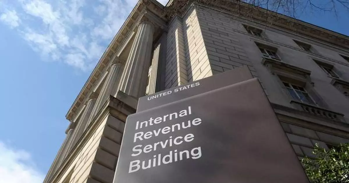 IRS faces stiff challenges in 2026 tax season due to workforce cuts and new laws, a watchdog says