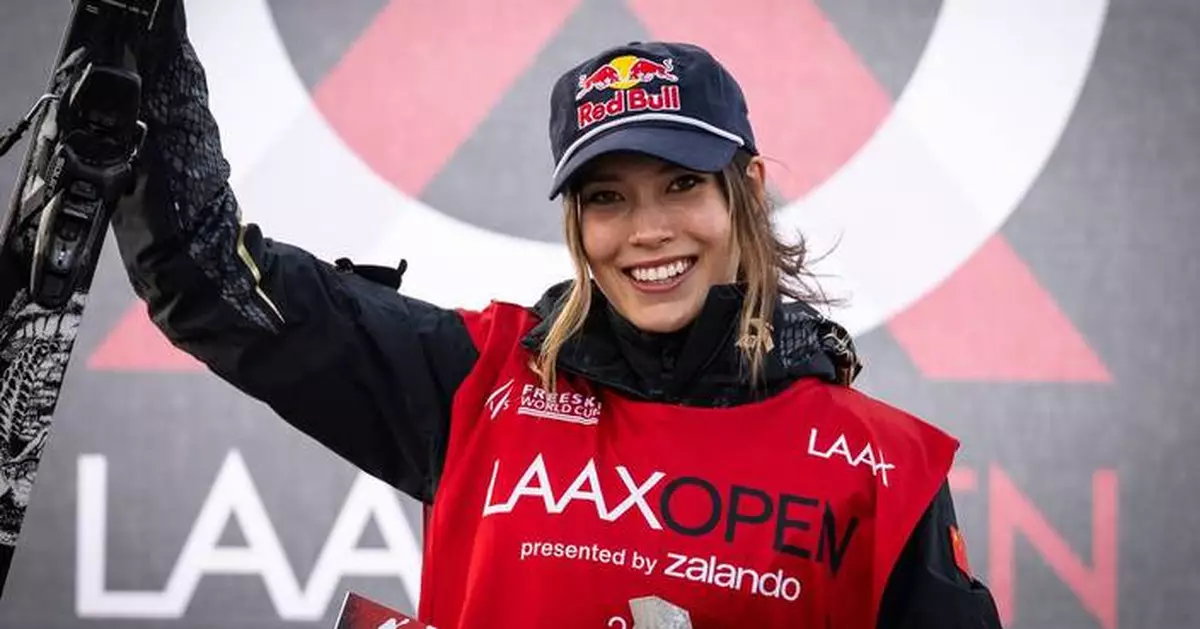 Gu warms up for Olympics by retaining her Laax ski slopestyle title despite crash