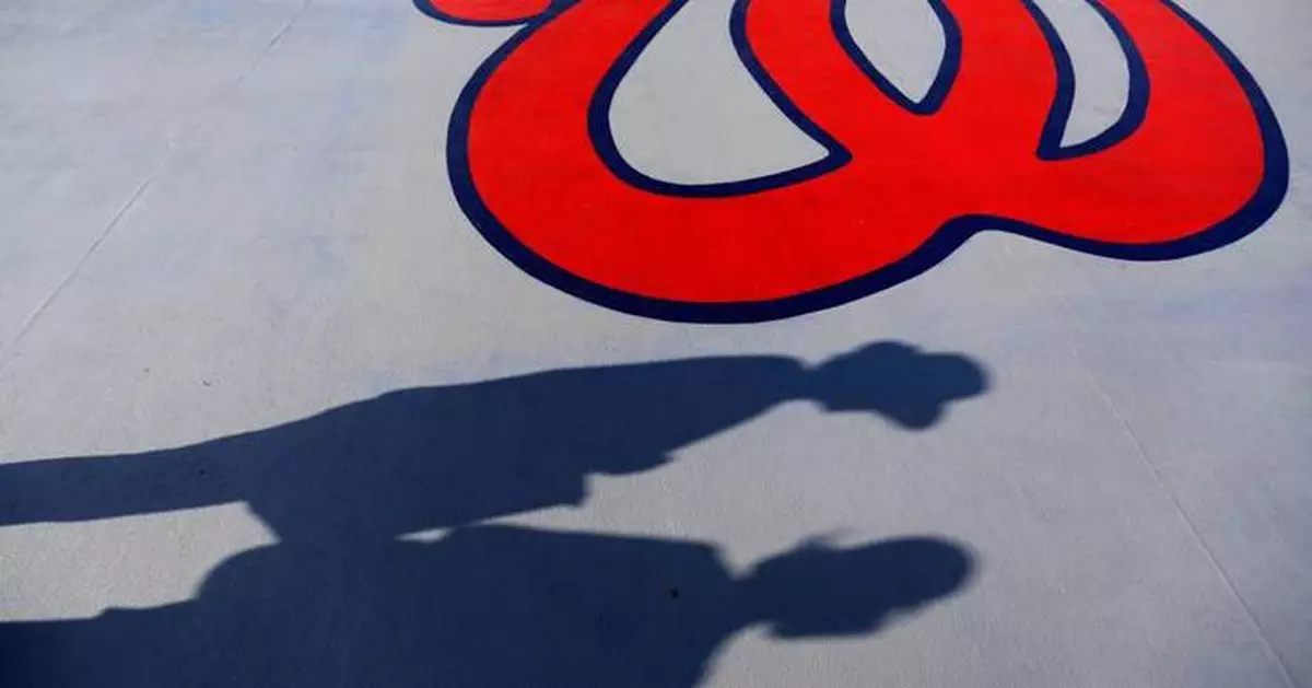 Nationals hire Jason Sinnarajah from Royals as their president of business operations