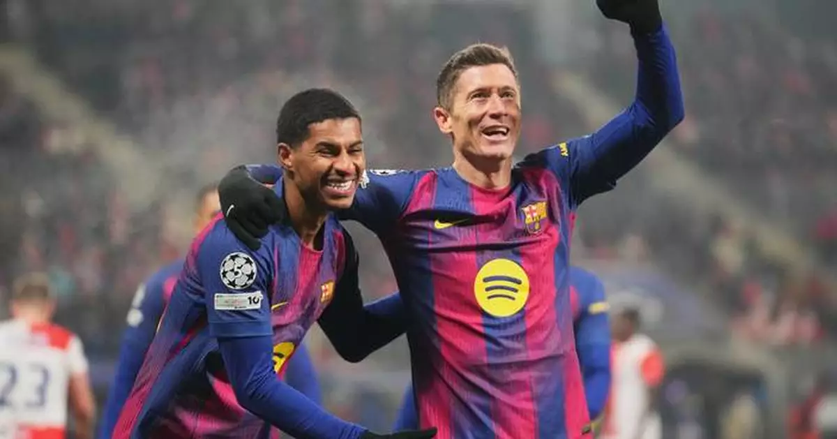 Lewandowski scores for the 15th consecutive season in the Champions League