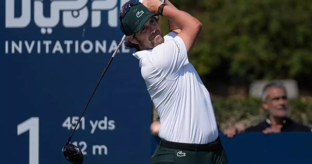 Elvira pounces on final-hole errors by McIlroy and Lowry to win Dubai Invitational