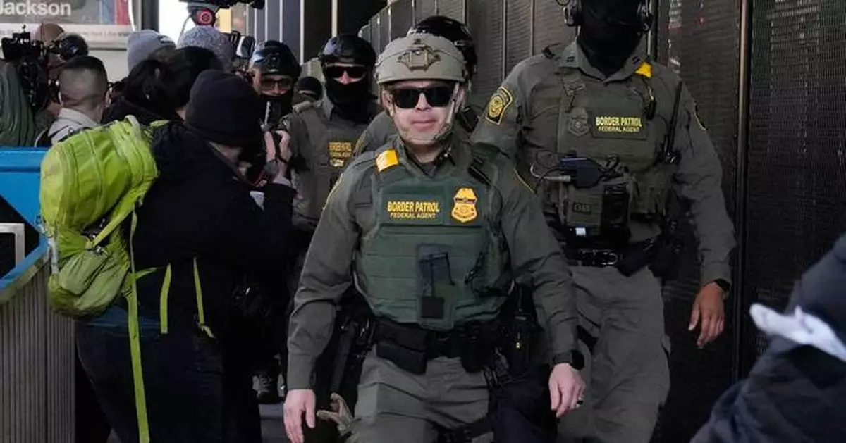 Jurors selected in trial for alleged murder-for-hire plot of Border Patrol leader in Chicago