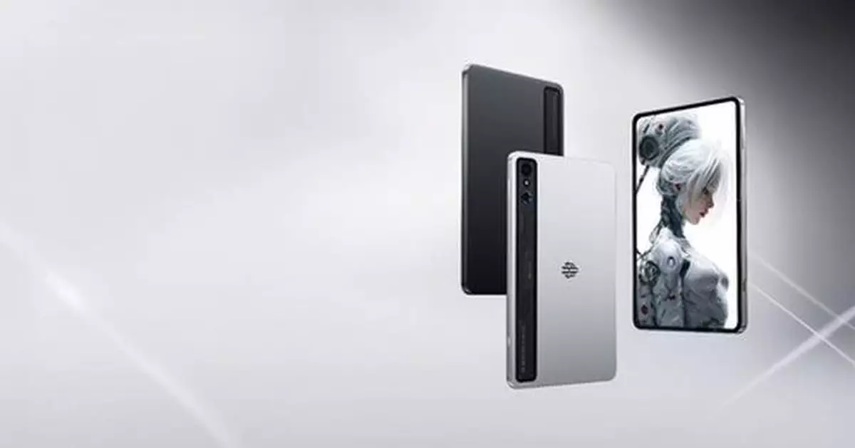 REDMAGIC Astra Gaming Tablet Arrives in Korea with Snapdragon 8 Elite and 165Hz OLED