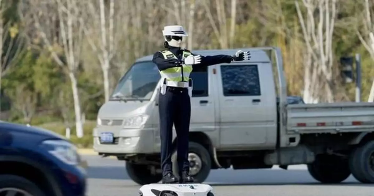 AiMOGA's Intelligent Police Unit R001 Makes Official Debut, Ushering in a New Era of Smart Traffic Management