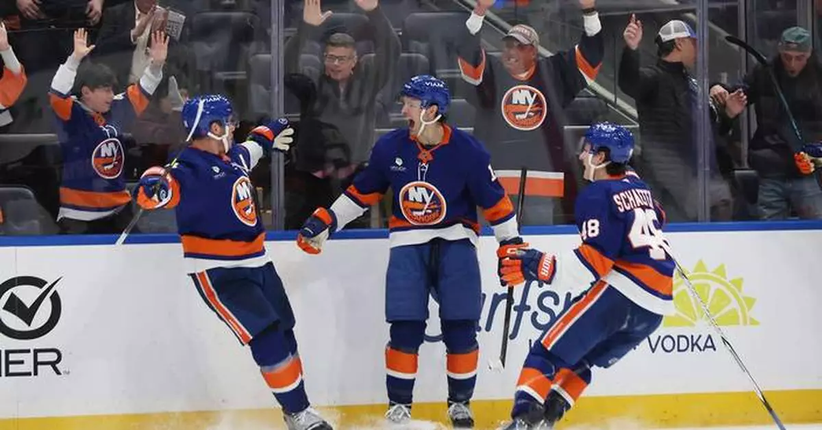 Bo Horvat's 2nd goal of the game lifts the Islanders over the Penguins 5-4 in overtime