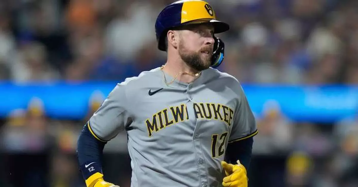 Guardians add needed right-handed bat by reaching minor league deal with first baseman Rhys Hoskins