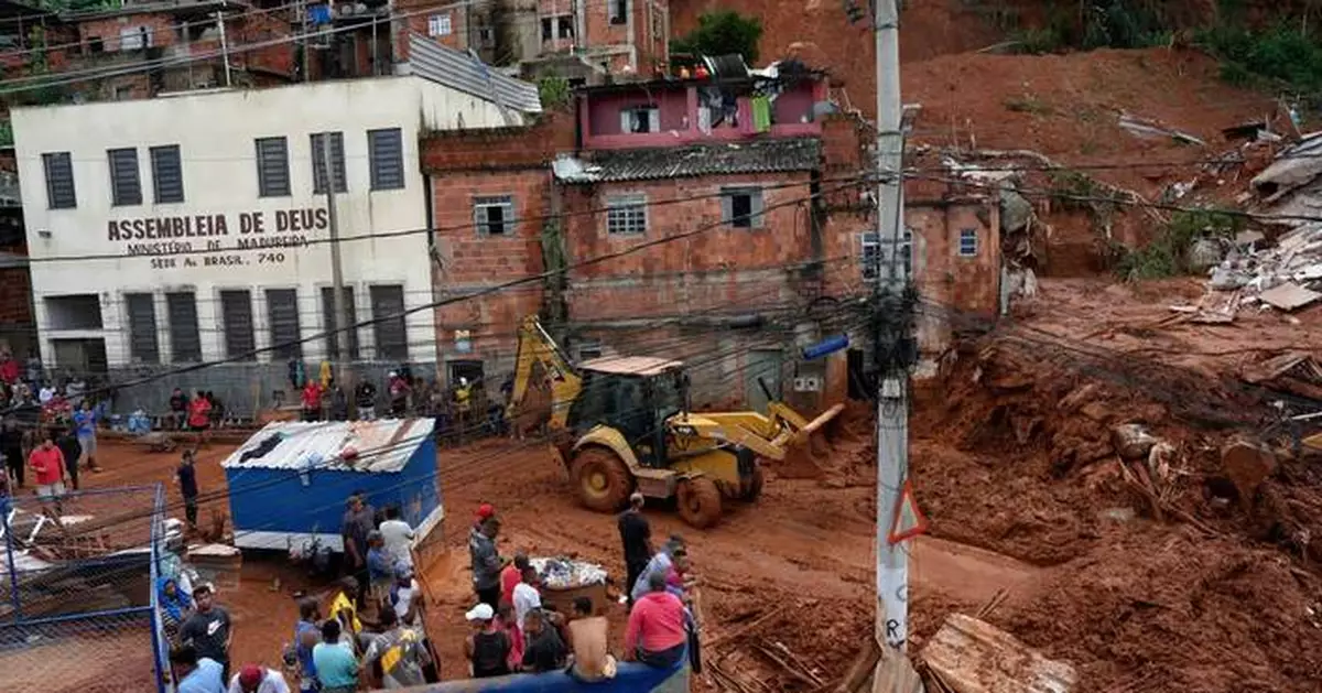 Severe floods in southeast Brazil kill at least 25 and force hundreds to evacuate